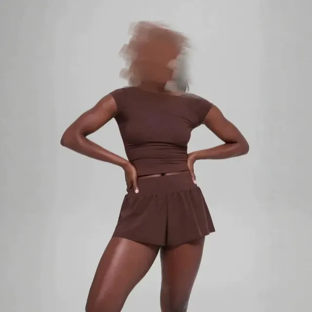 Short de sport fluide