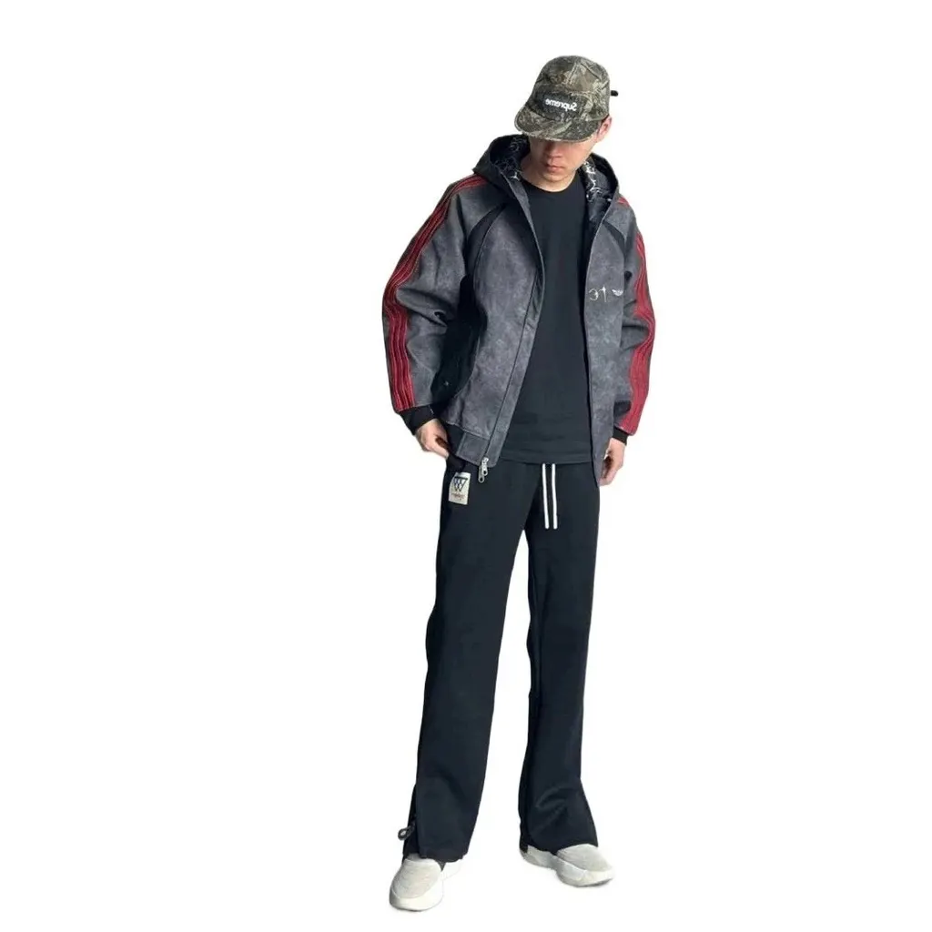 Veste zippée capuche en PU