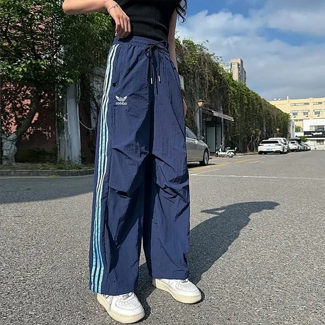 Pantalon parachute trois bandes