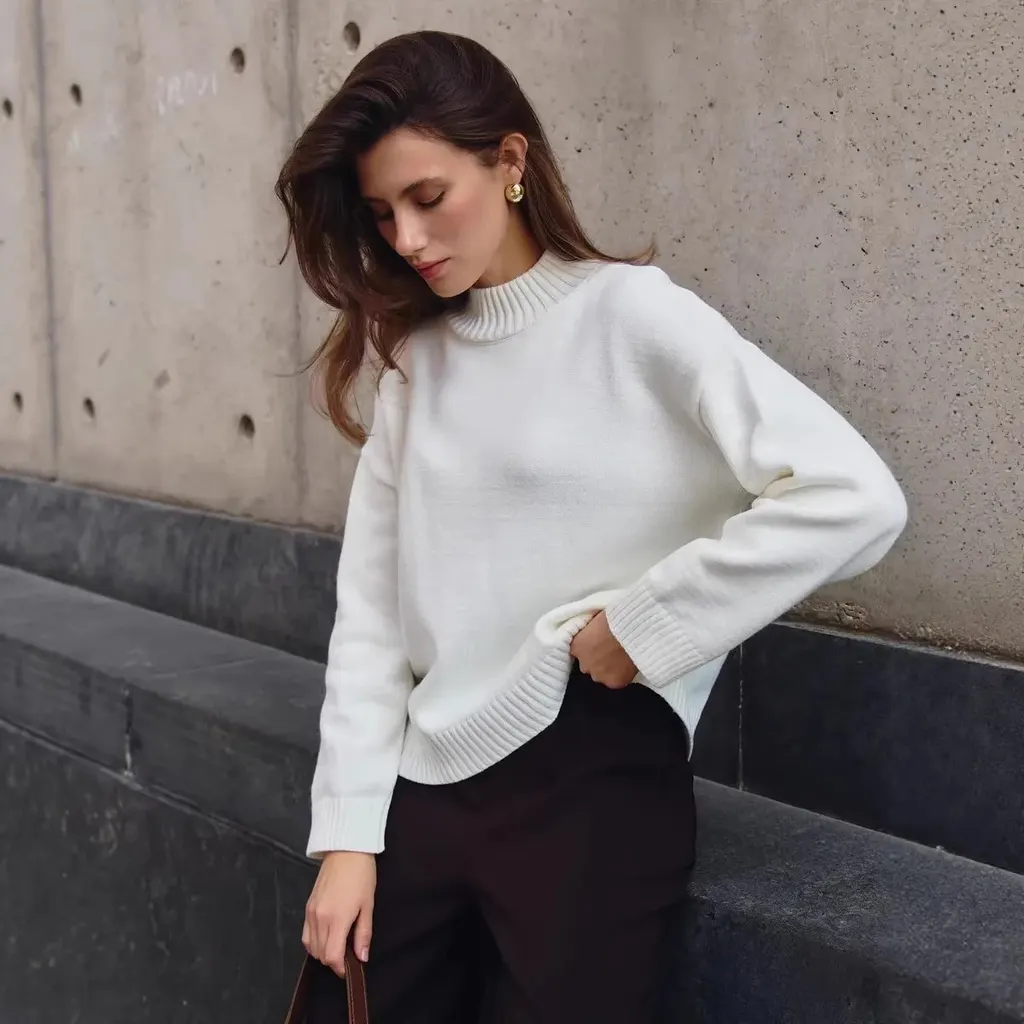 Pull en maille fendu