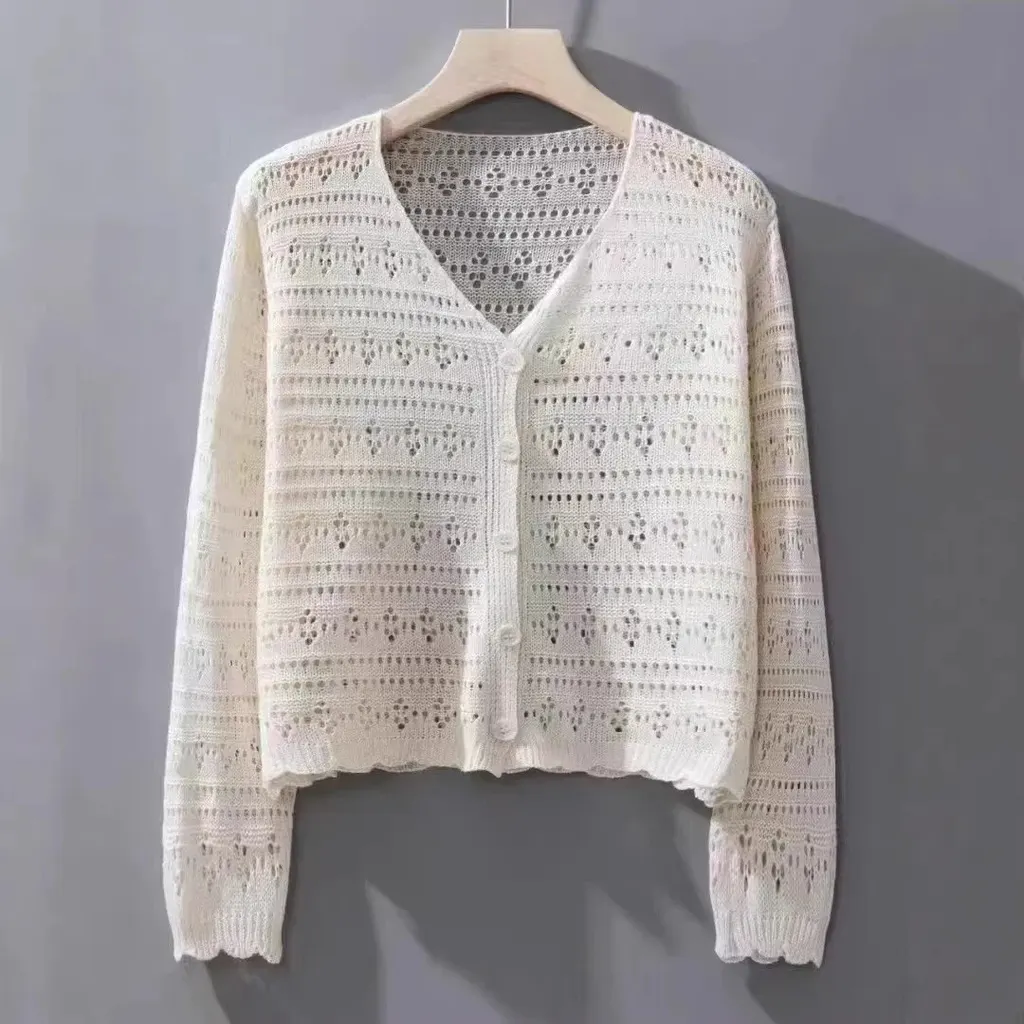 Cardigan court en crochet ajouré
