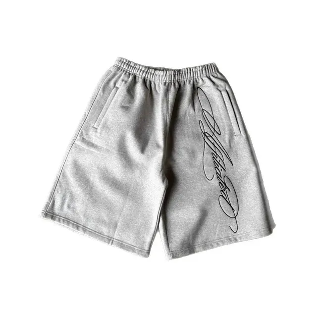 Short molletonné lettrage brodé