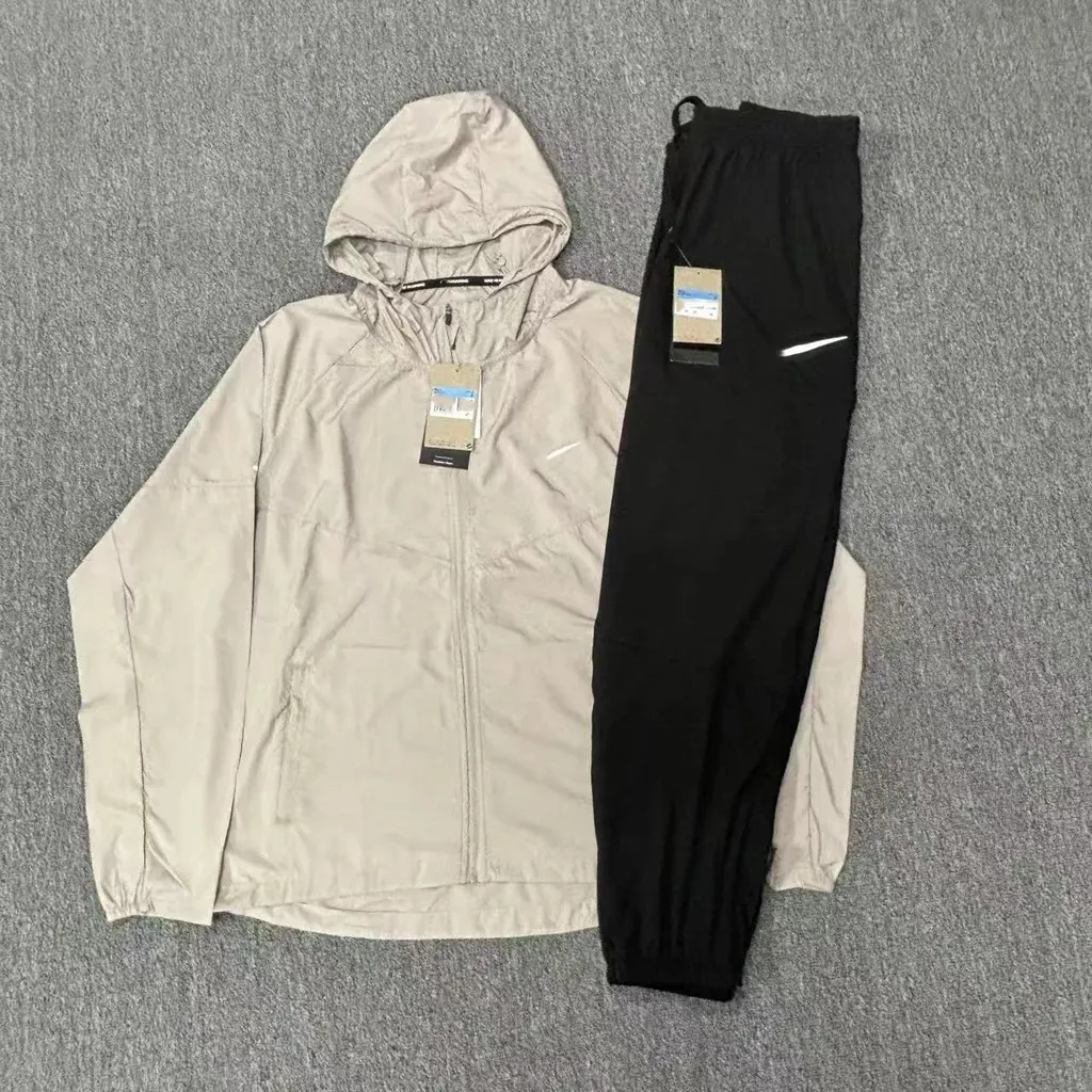 Ensemble survêtement Nike