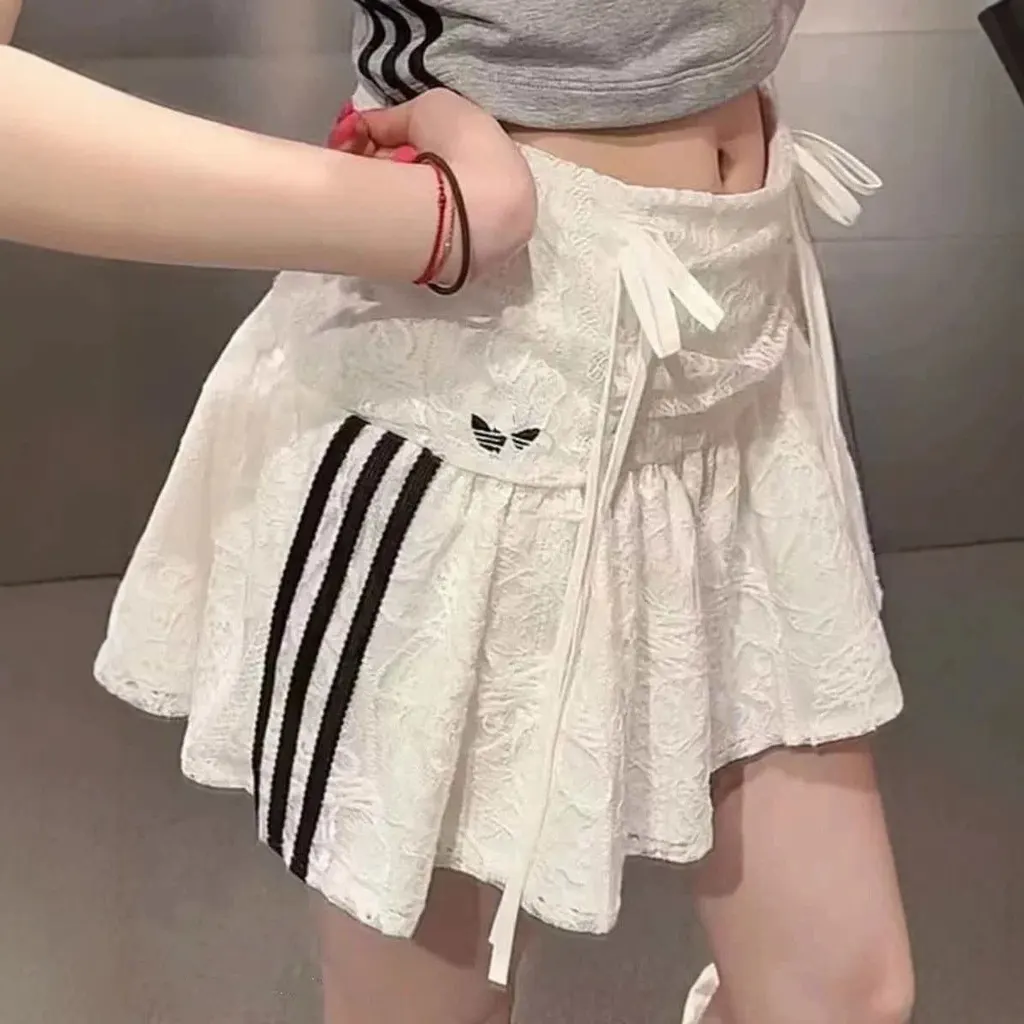 Jupe Adidas en dentelle