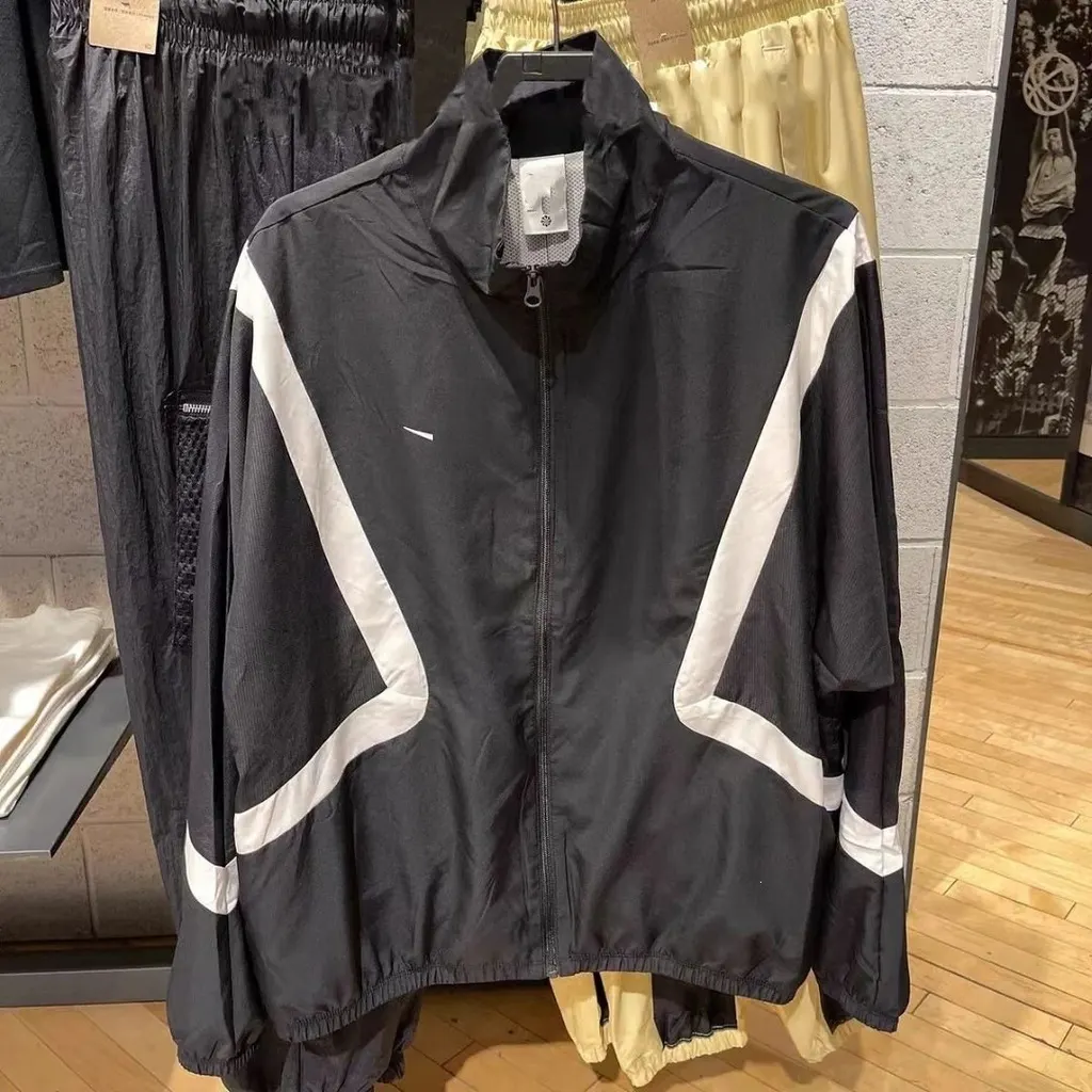 Veste coupe-vent sport