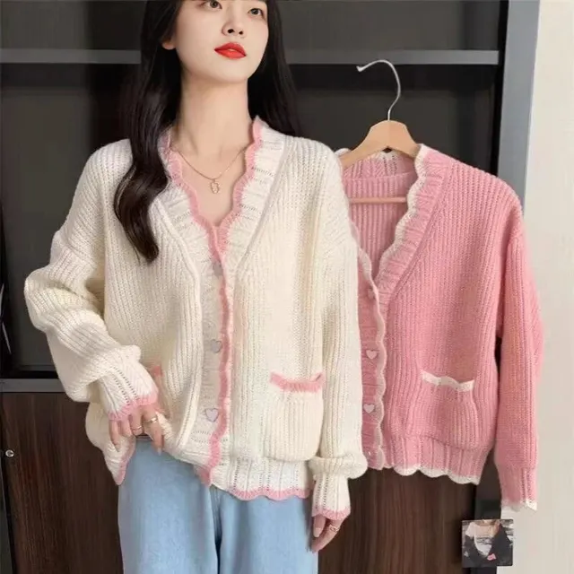 Cardigan en maille festonné