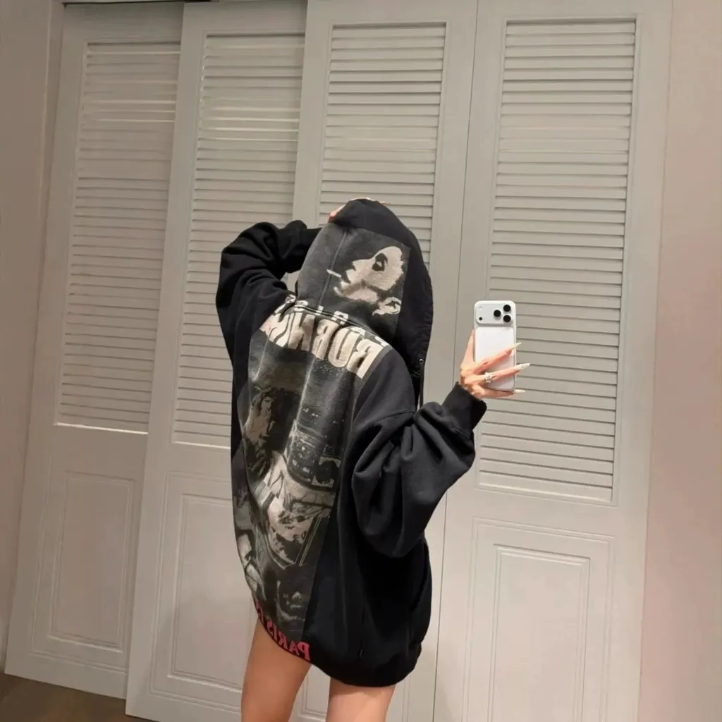 Hoodie imprimé délavé