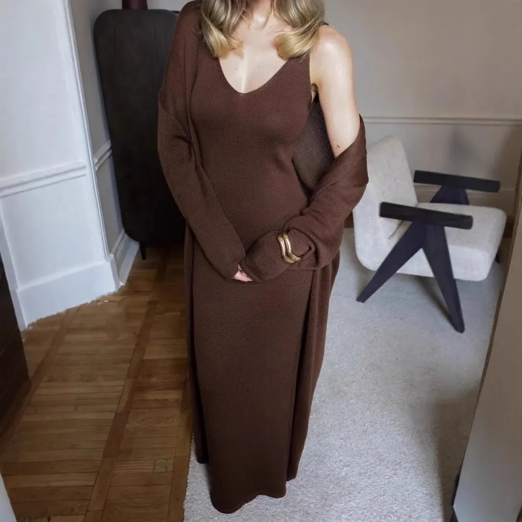 Ensemble robe et cardigan en maille