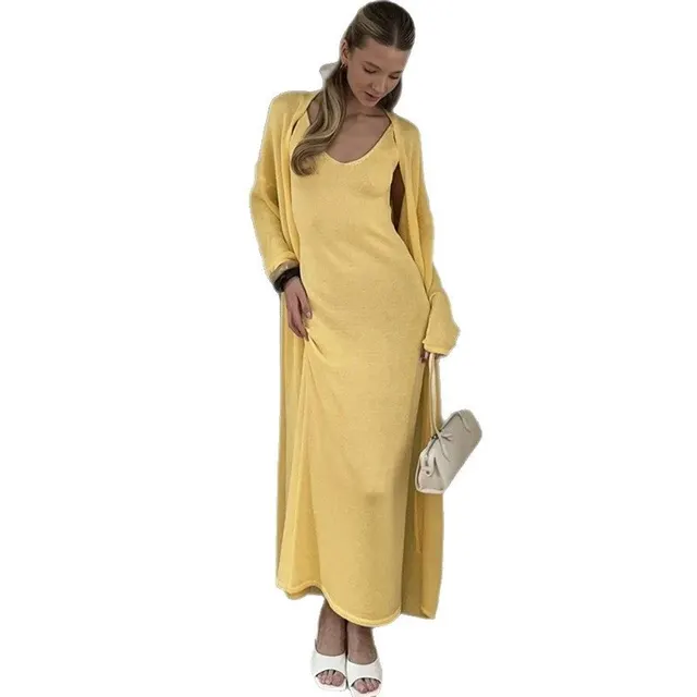 Ensemble robe et cardigan en maille
