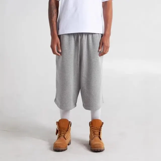 Short ample en molleton