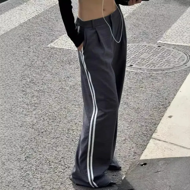 Pantalon large à bandes