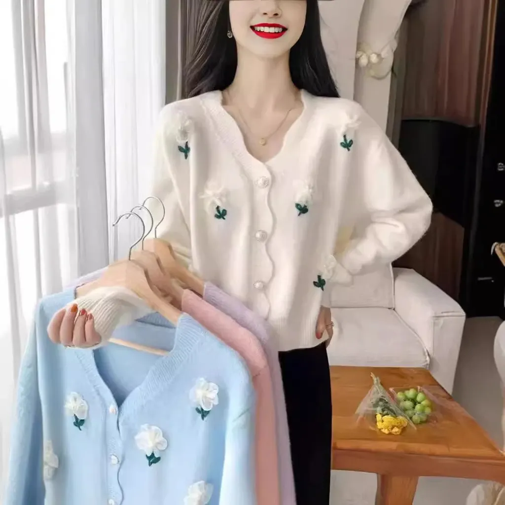 Cardigan en maille fleuri