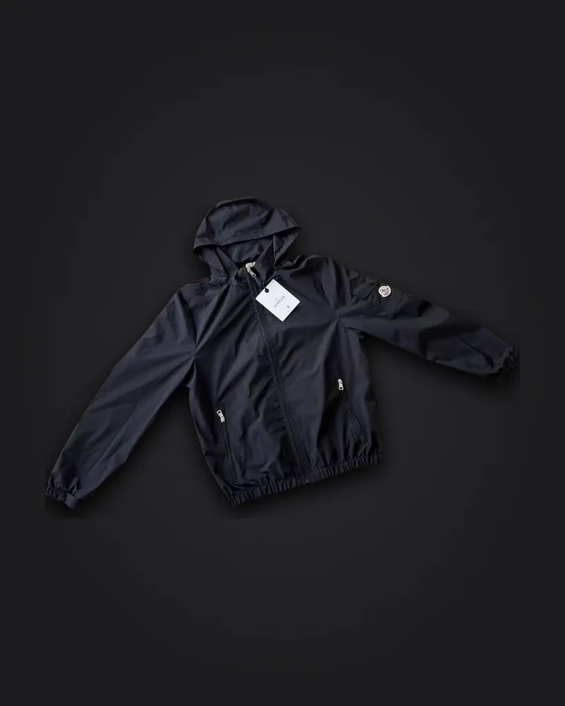 Veste Moncler à capuche