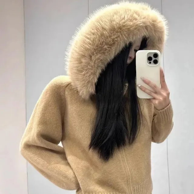 Cardigan à capuche fourrure