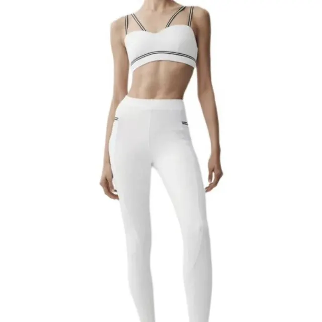 Ensemble brassière et legging