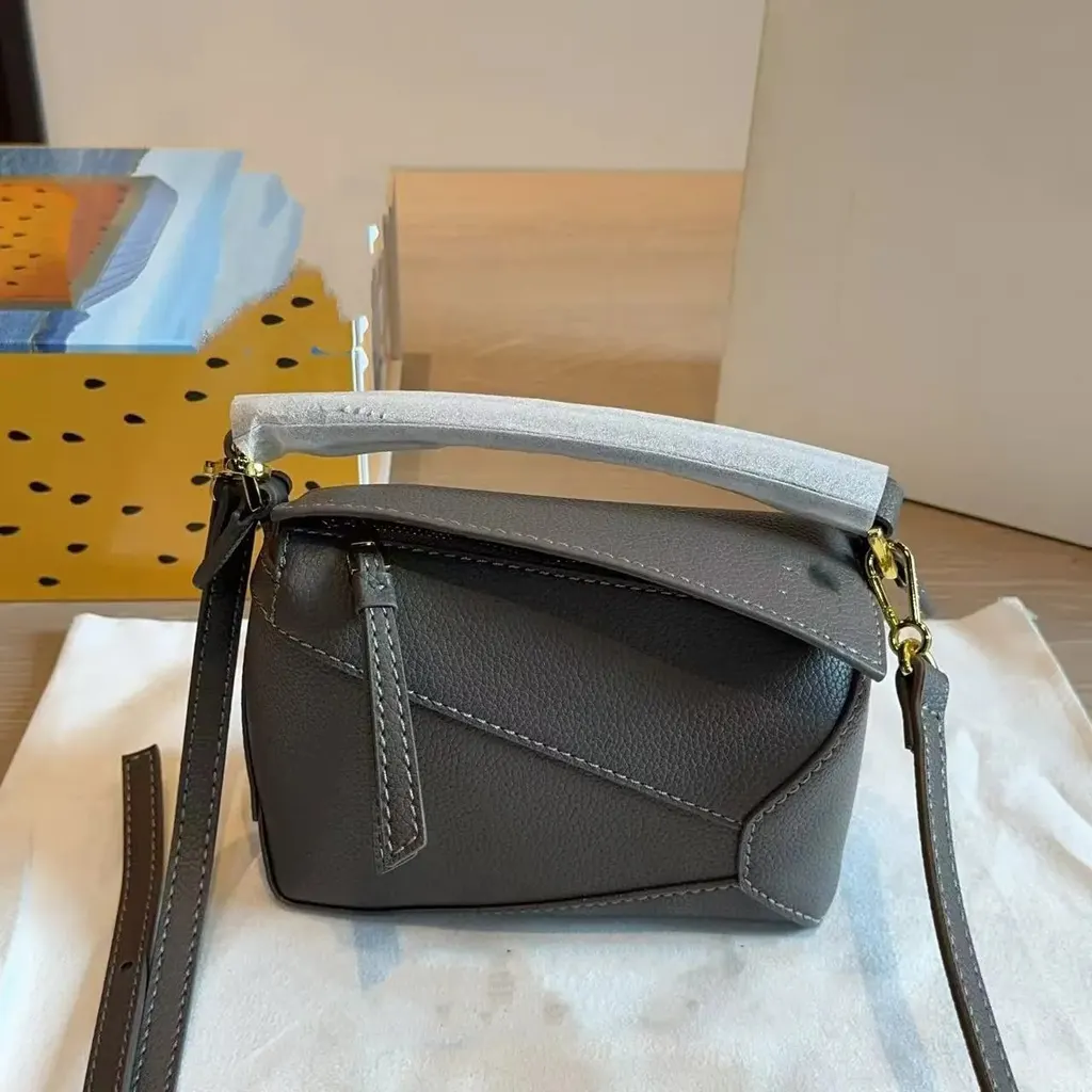 Sac Loewe Puzzle mini