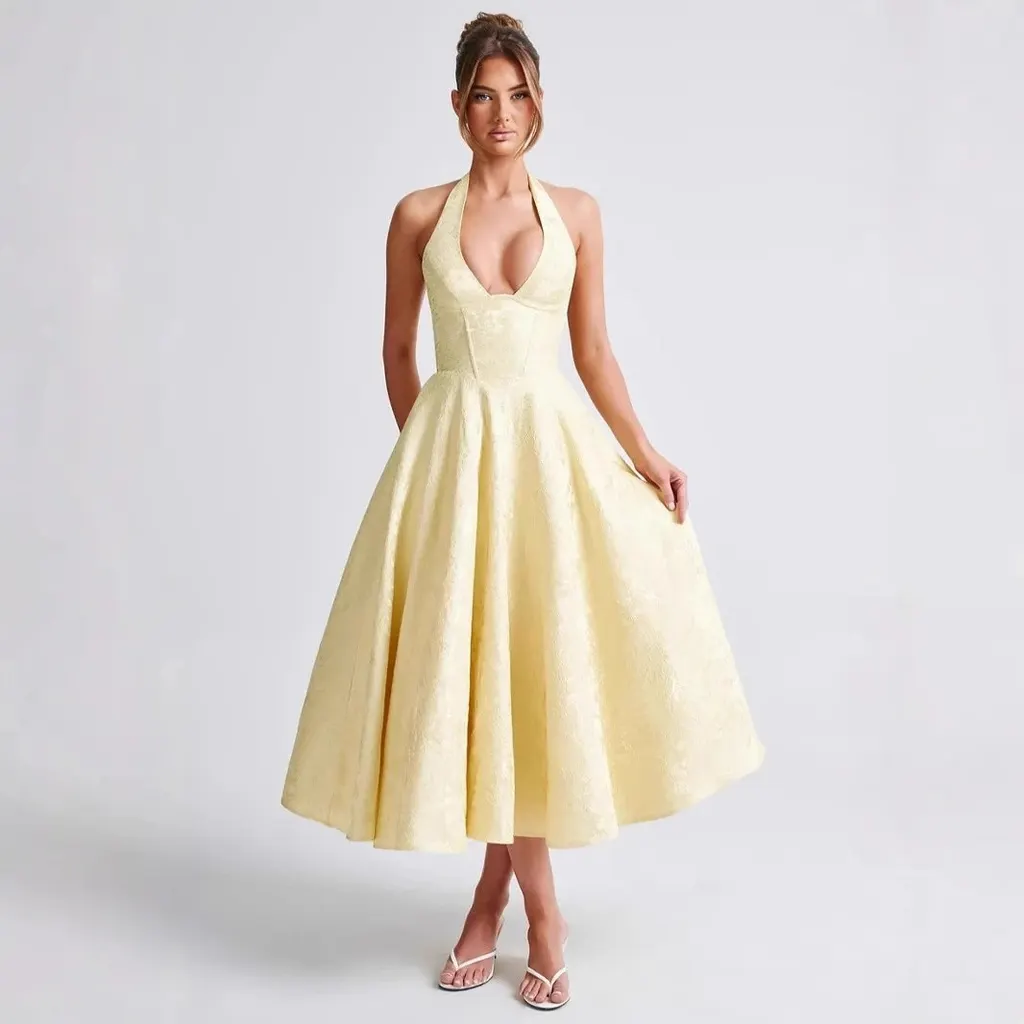 Robe jacquard col halter