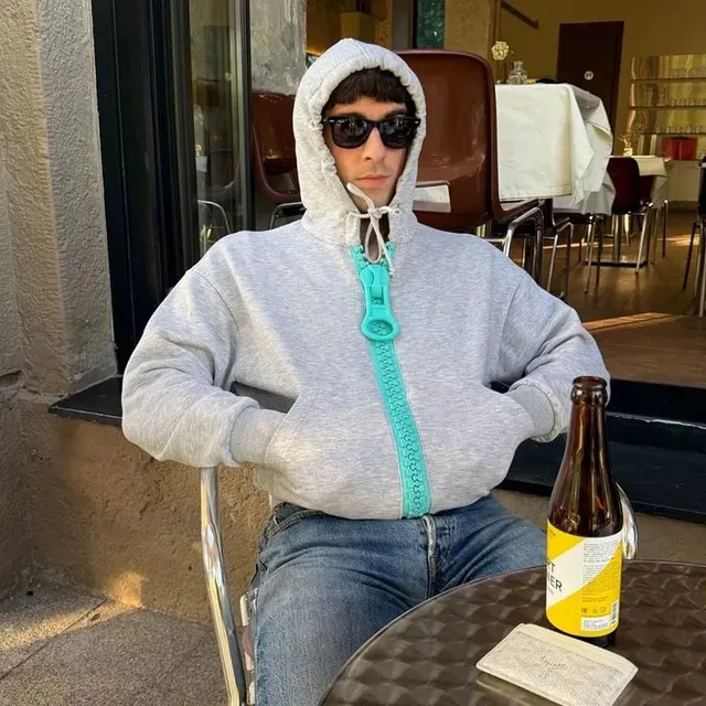 Hoodie zippé à zip géant