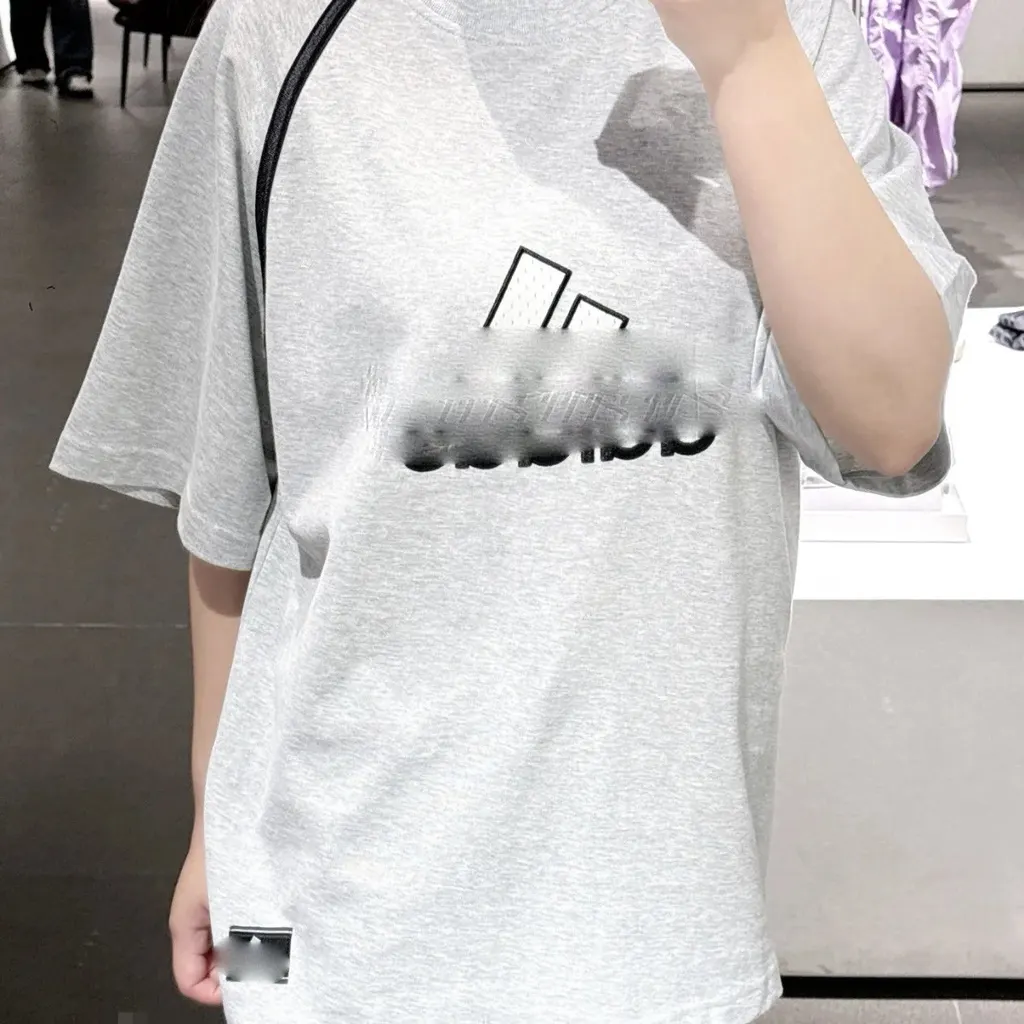 T-shirt Adidas