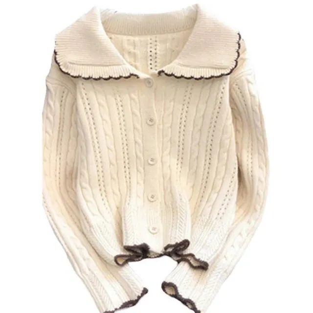 Cardigan en maille col poupée