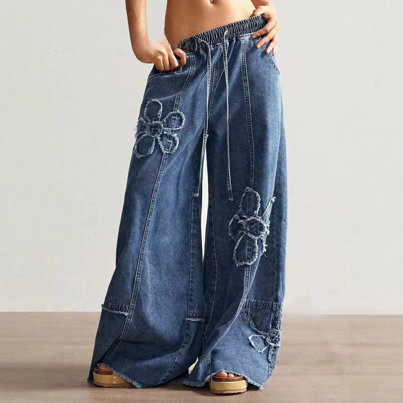Jean large fleuri