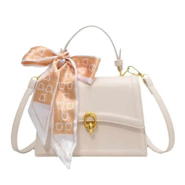 Sac à main avec foulard