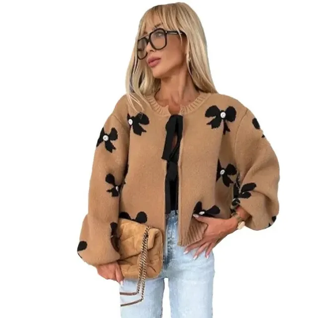 Cardigan en maille à nœuds