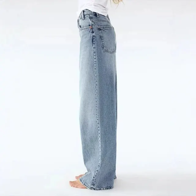 Jean large taille croisée