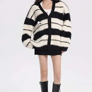 Cardigan rayé duveteux panda