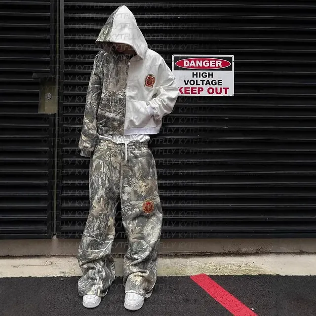 Ensemble camouflage bicolore