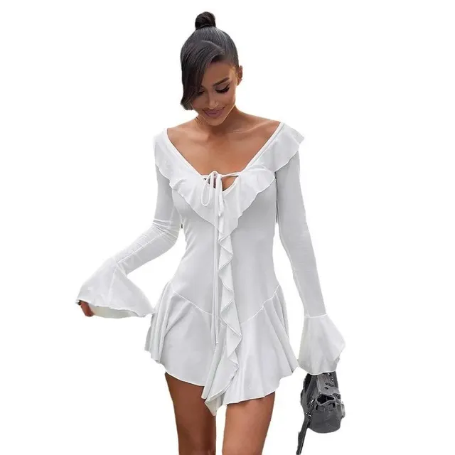 Robe volantée manches évasées