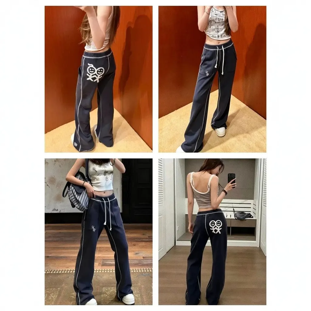 Pantalon droit brodé bonhommes