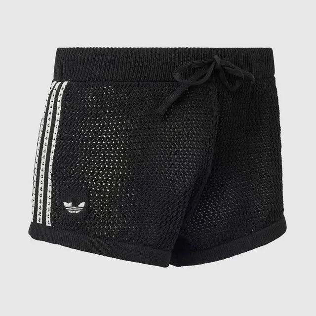 Short Adidas en crochet