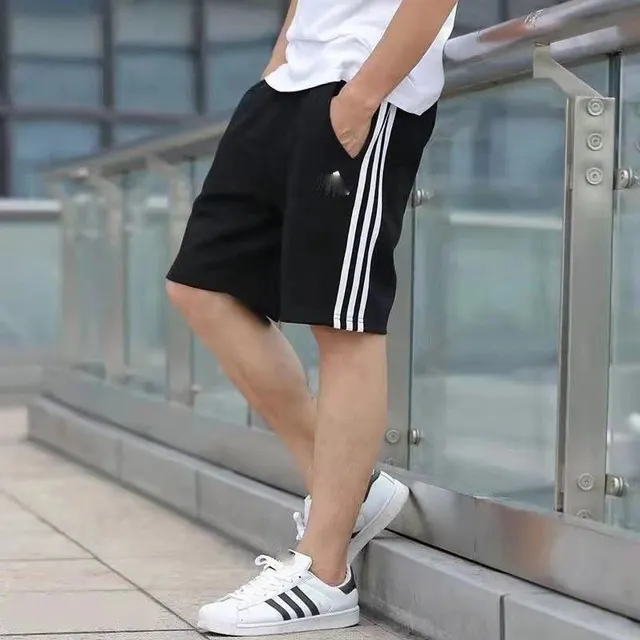 Short Adidas trois bandes