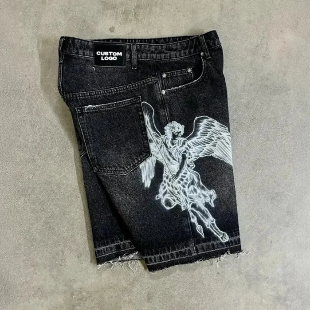 Short denim imprimé ange