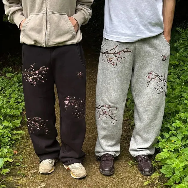 Jogging brodé fleurs de cerisier