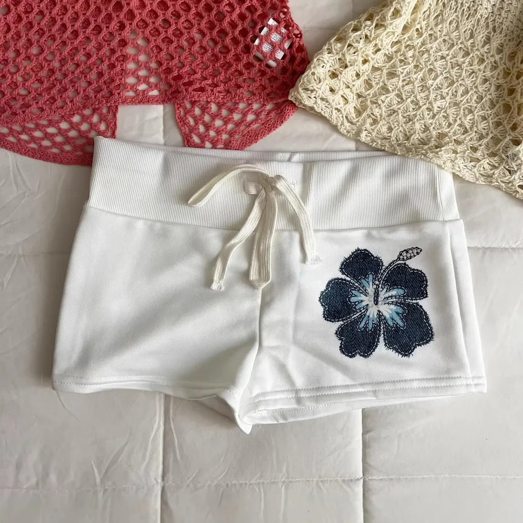 Short cordon fleur brodée