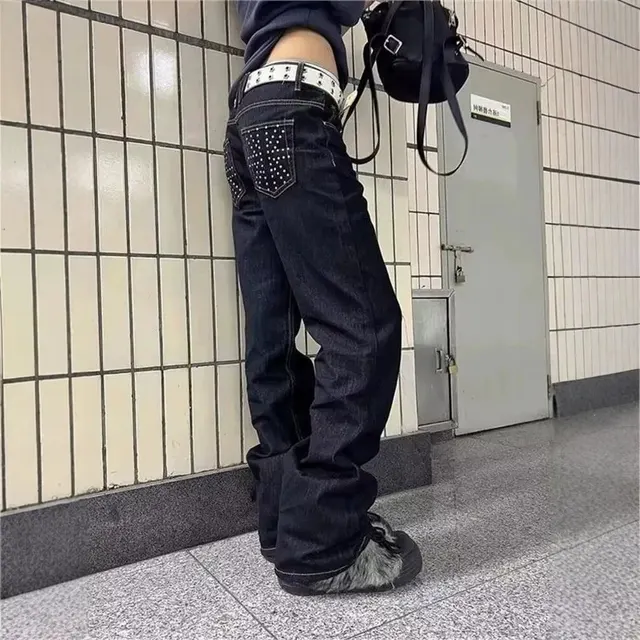 Jean flare clouté Y2K