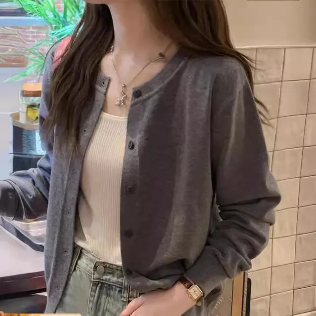 Cardigan en maille fine