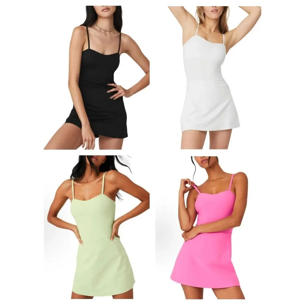 Robe de tennis à bretelles