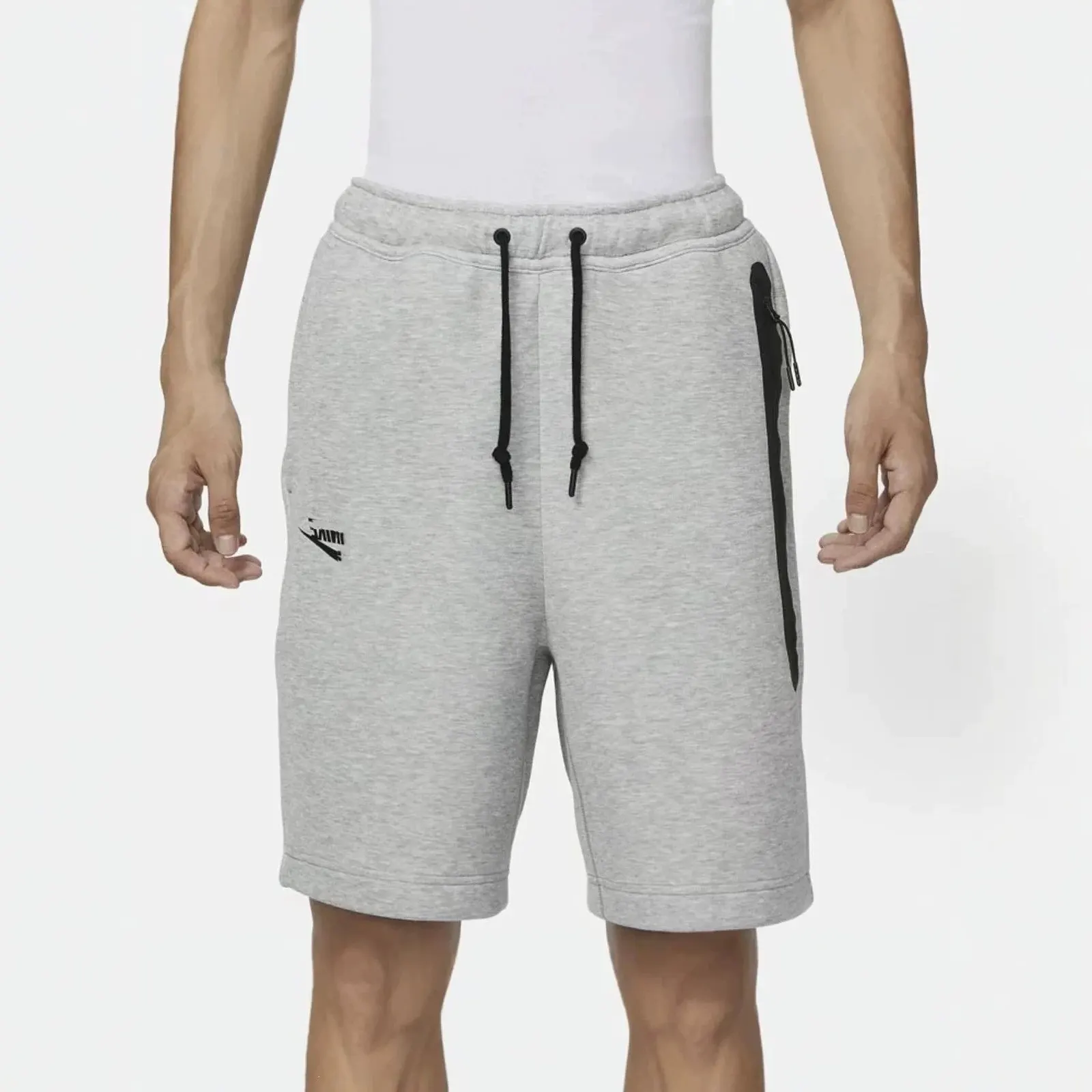 Short Nike Tech Fleece