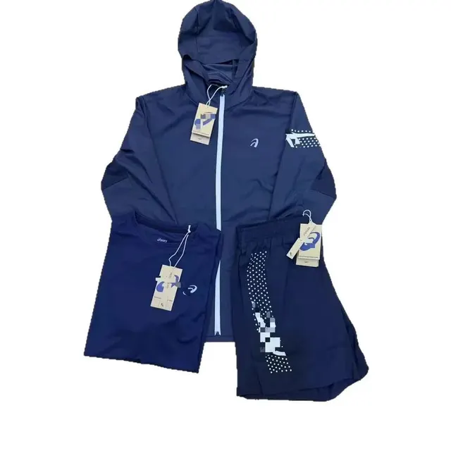 Ensemble sport ASICS