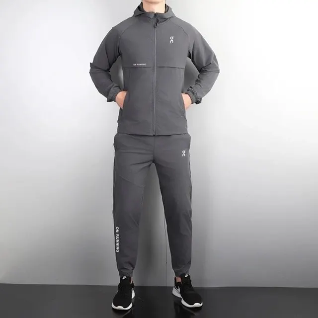Ensemble sportif On Running