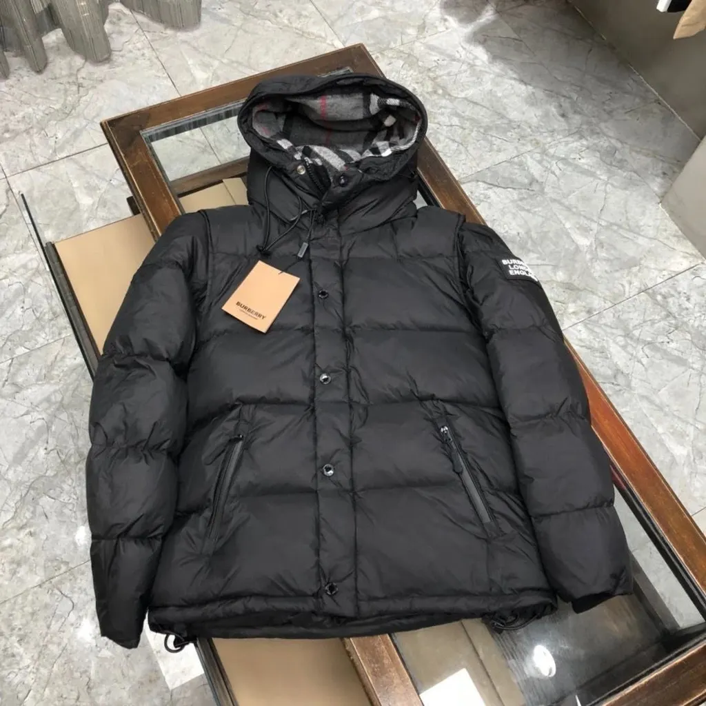 Doudoune Burberry à manches amovibles
