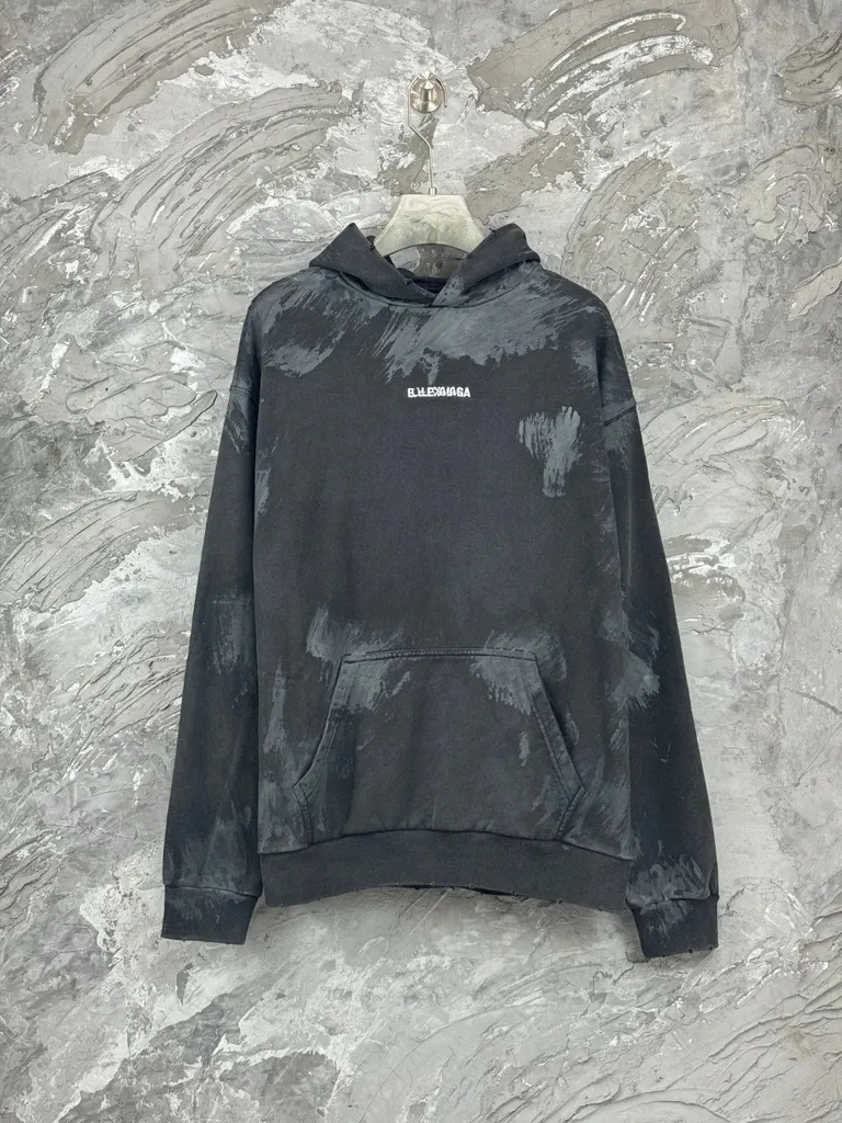 Hoodie Balenciaga effet peinture