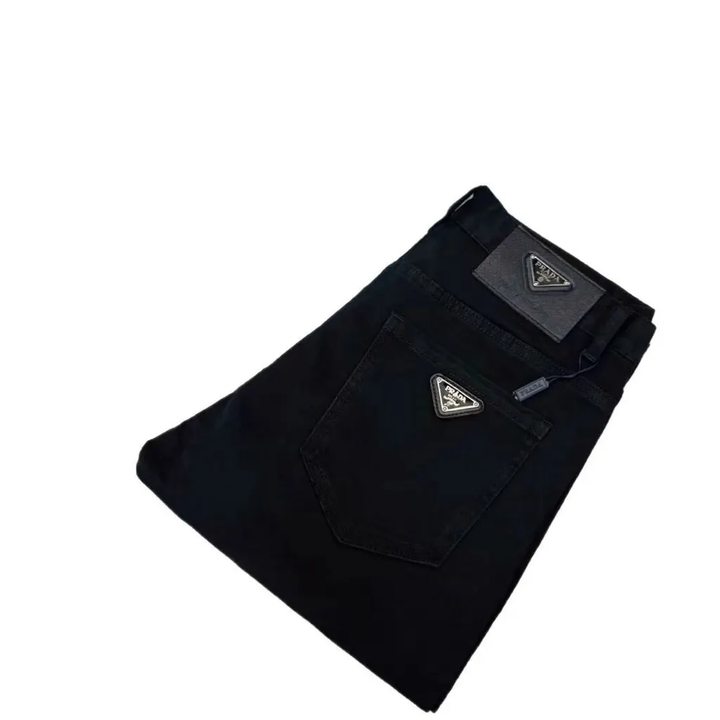 Jean noir Prada