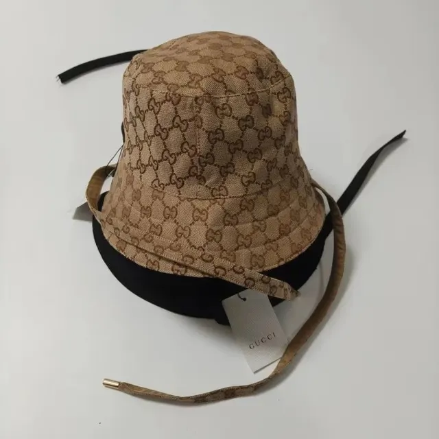 Bob réversible Gucci