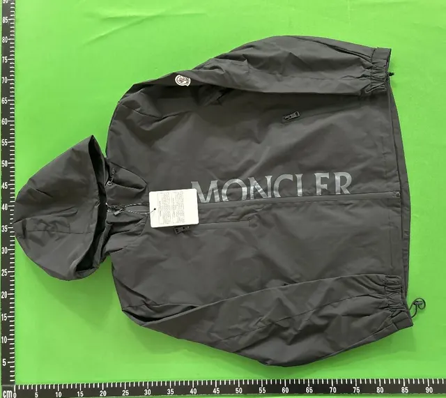 Veste coupe-vent Moncler