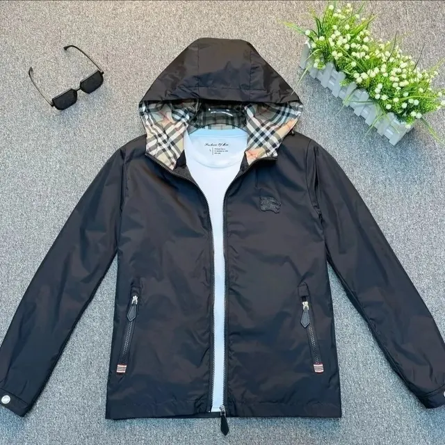 Veste Burberry à capuche