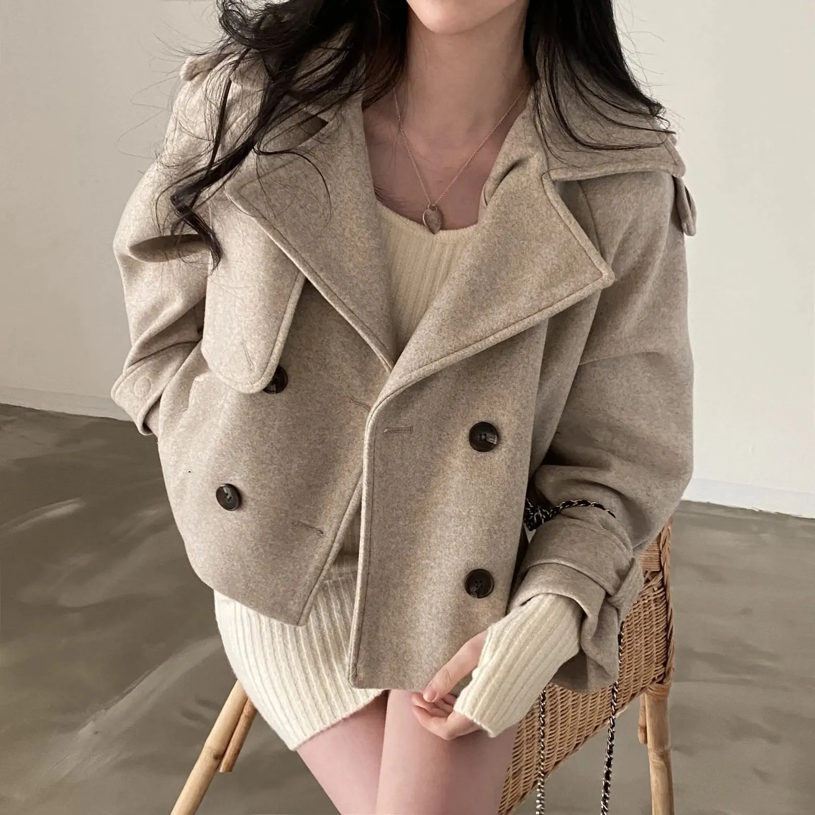 Manteau court en laine